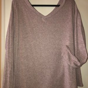 mts V-neck sweater